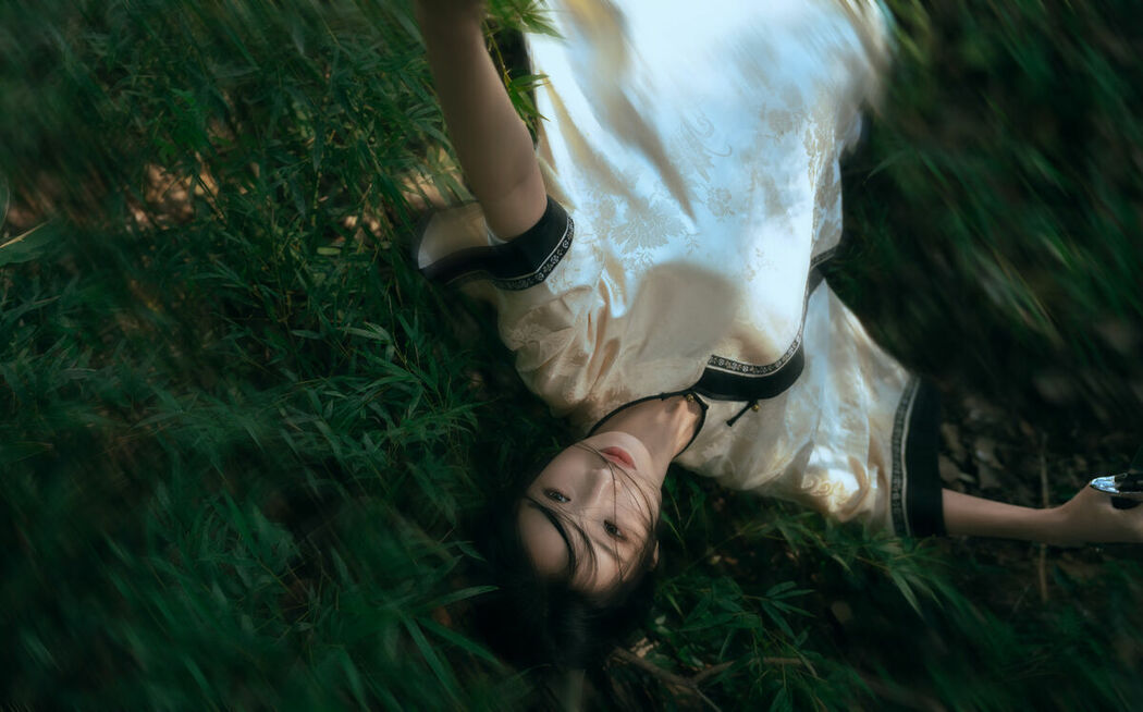 YiTuYu艺图语 Vol.8893 Li Yu Ayu (18P)