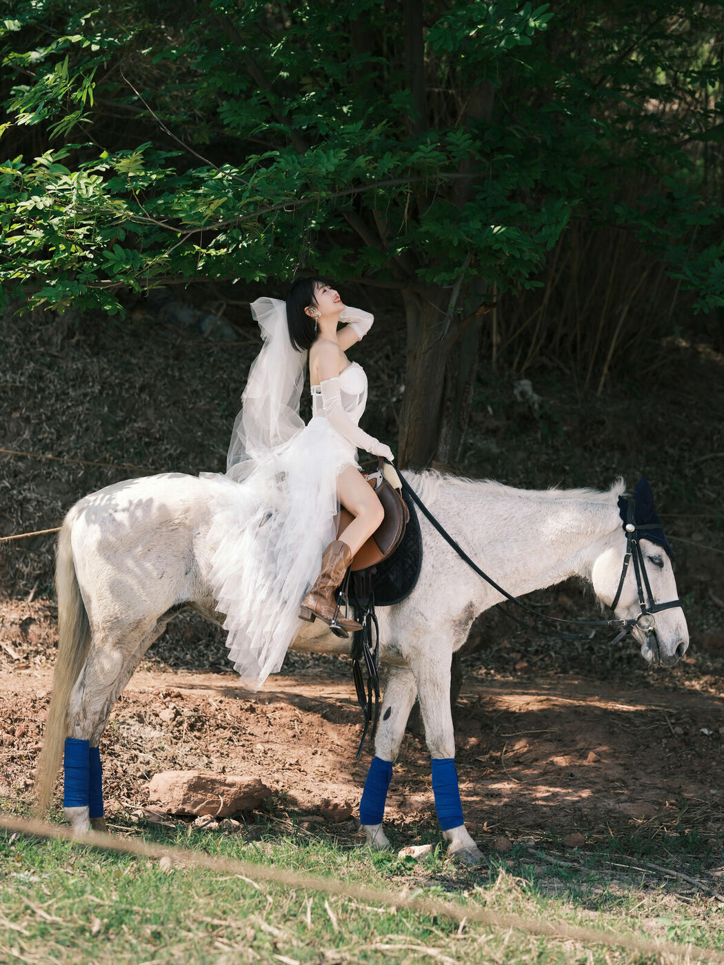 YiTuYu艺图语 Vol.8892 Xiao Wan Zi (28P)