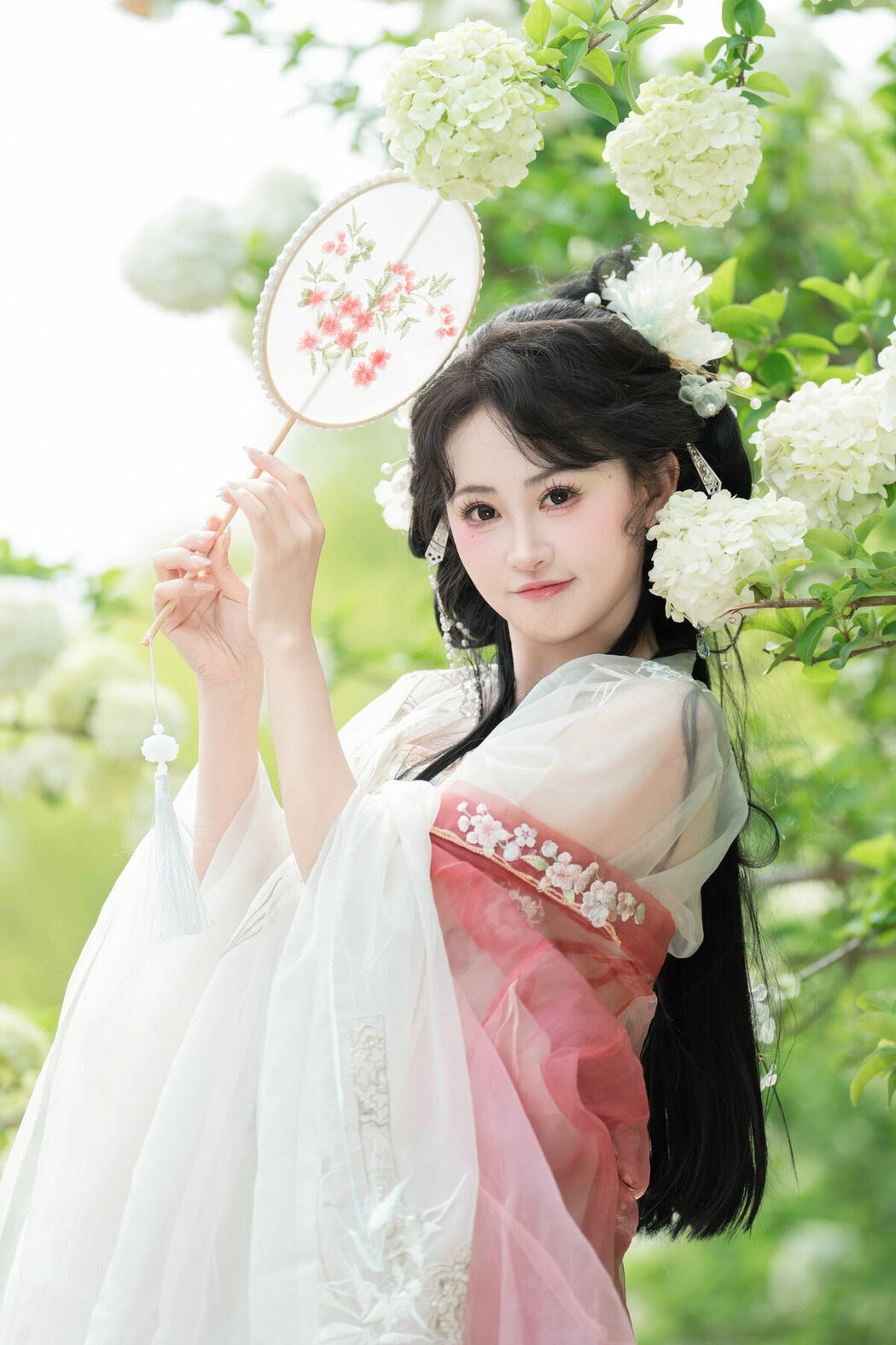 YiTuYu艺图语 Vol.8889 Jiao Yi Zhi Sui Sui (34P)