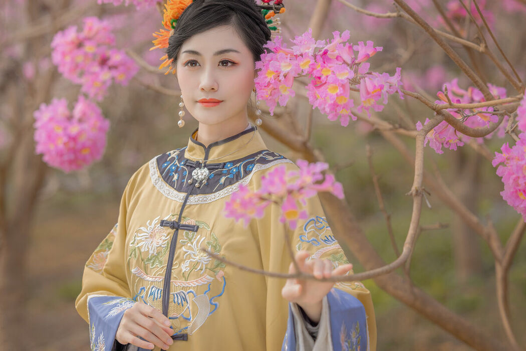 YiTuYu艺图语 Vol.8888 Tang Tang (16P)