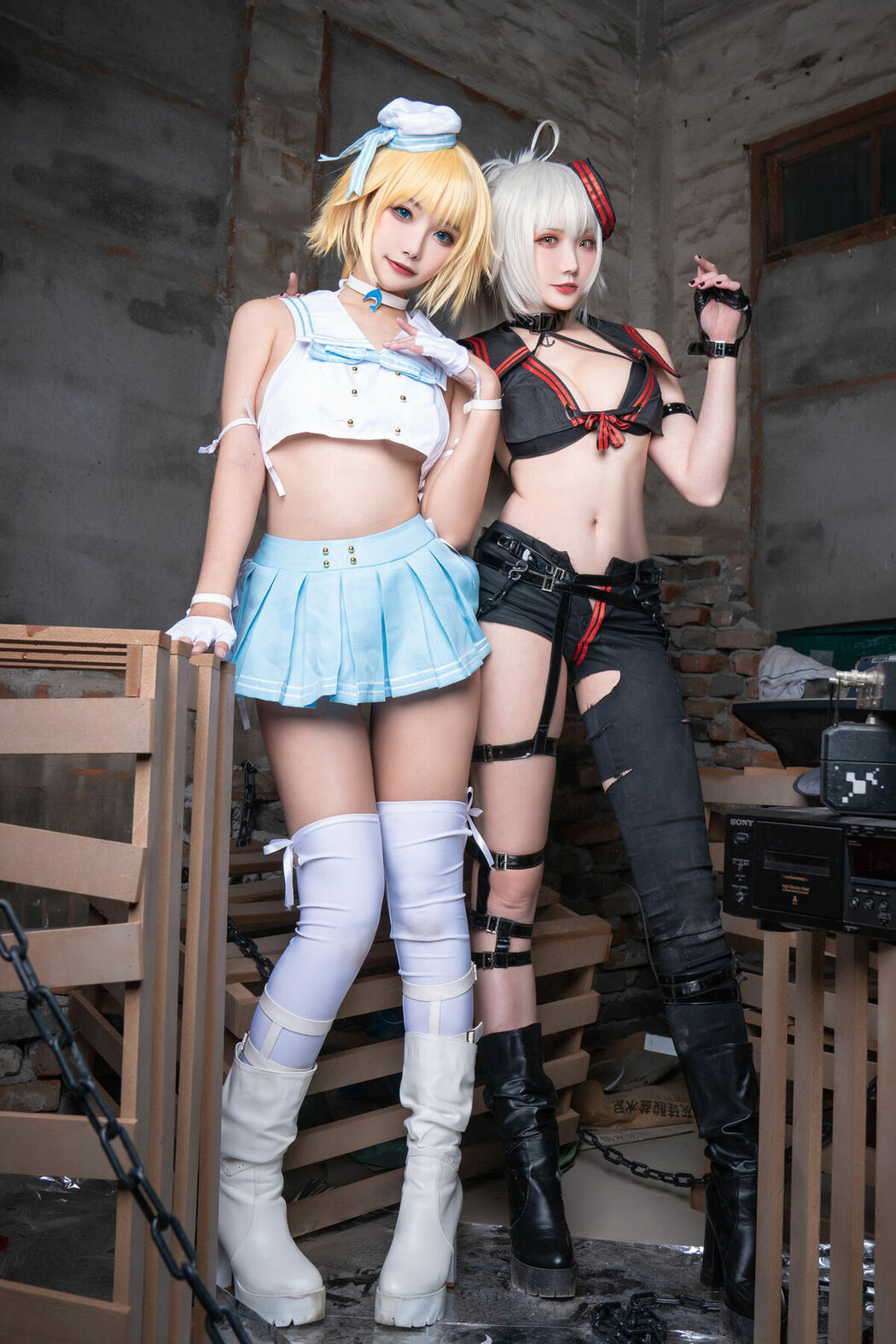 Coser@Momoko葵葵 And 瓜希酱 – FATE 黑白贞德 (61P)
