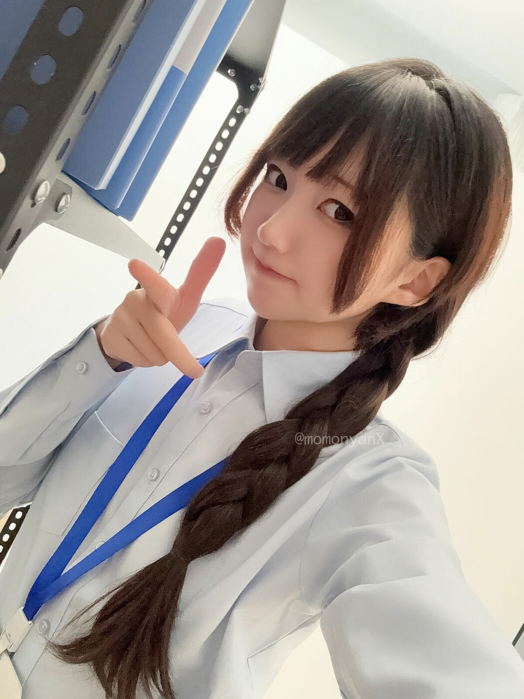 Coser@NAGISA魔物喵 – Fantia OLさん (16P – 2V)