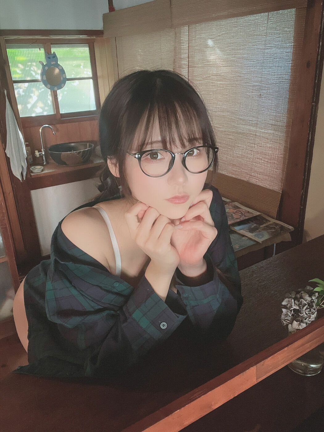 Coser@けん研 けんけん – Fantia 2022年8月 Part01 (65P)