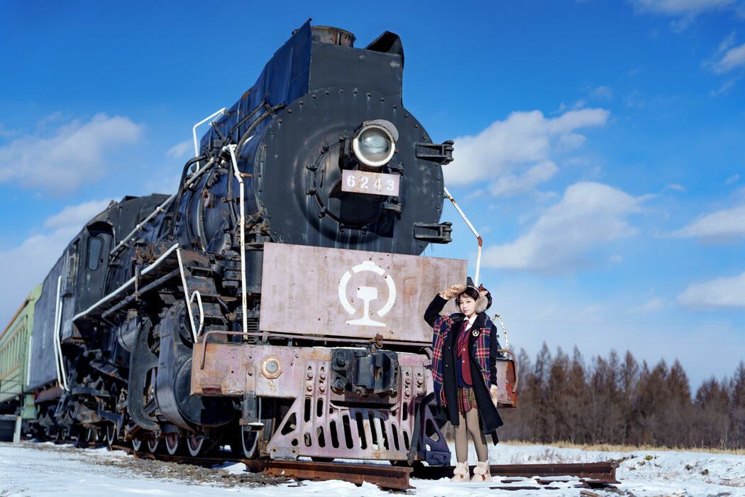 YiTuYu艺图语 Vol.8894 Disexi Si Ning (38P)