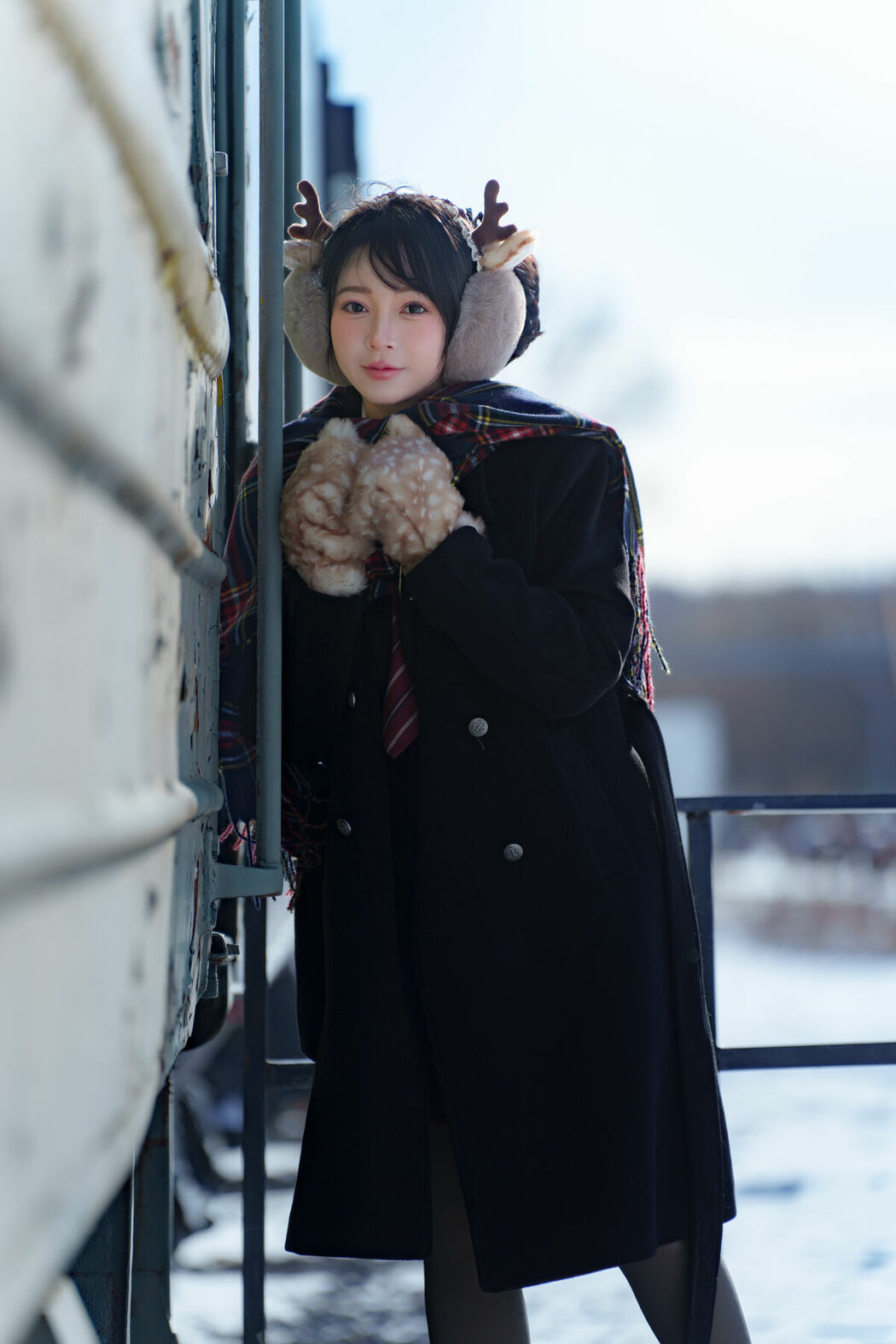 YiTuYu艺图语 Vol.8894 Disexi Si Ning (38P)