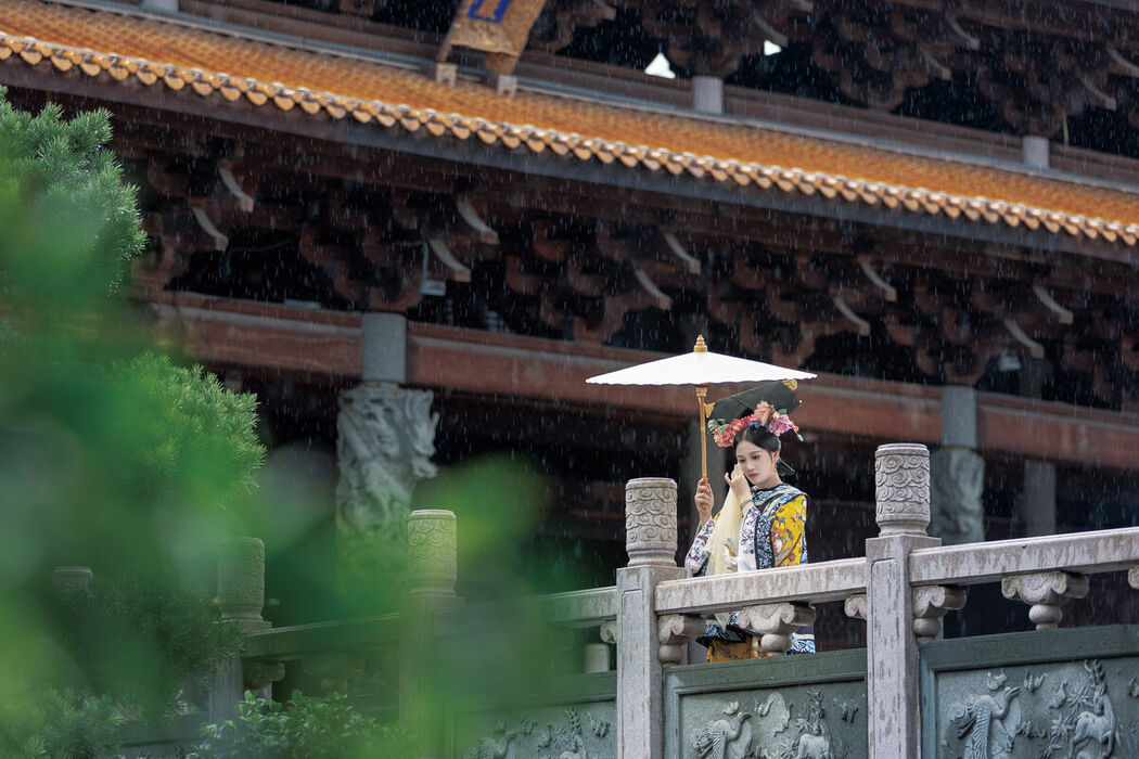 YiTuYu艺图语 Vol.8895 Re Mei Shi Xiao Guai (35P)