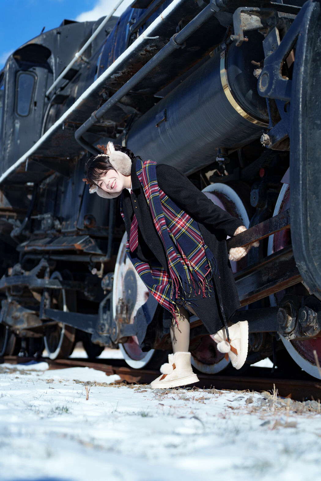 YiTuYu艺图语 Vol.8894 Disexi Si Ning (38P)