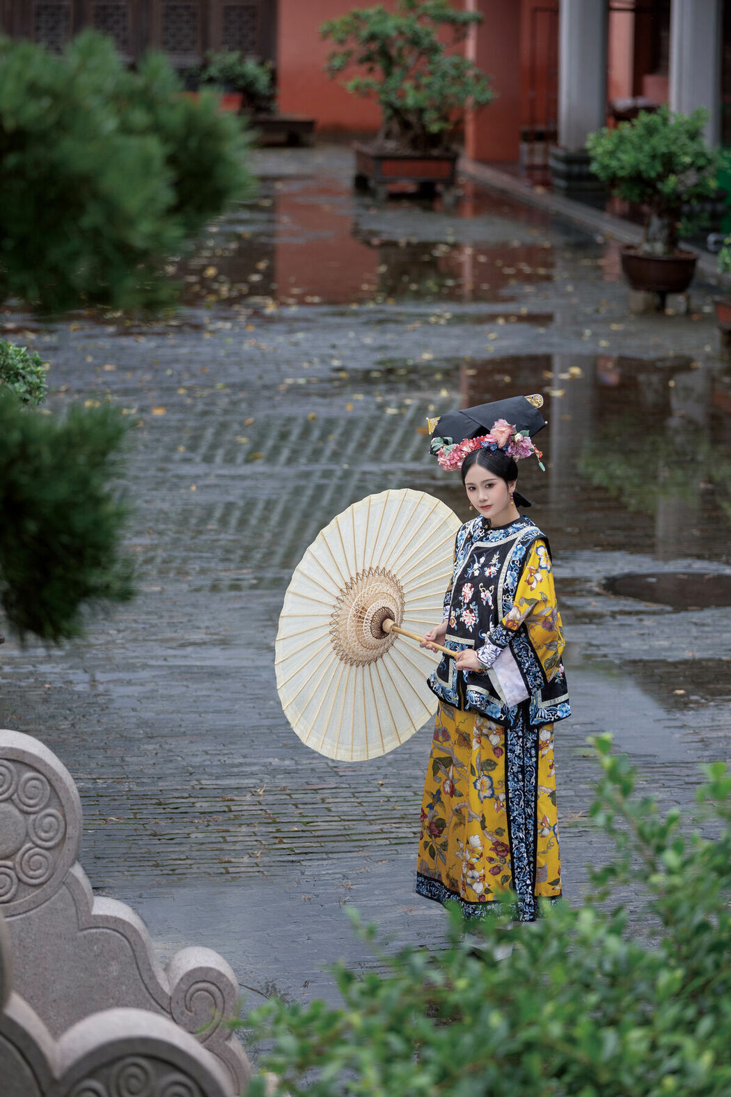 YiTuYu艺图语 Vol.8895 Re Mei Shi Xiao Guai (35P)