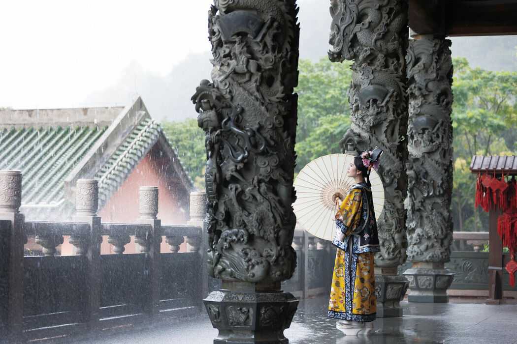 YiTuYu艺图语 Vol.8895 Re Mei Shi Xiao Guai (35P)