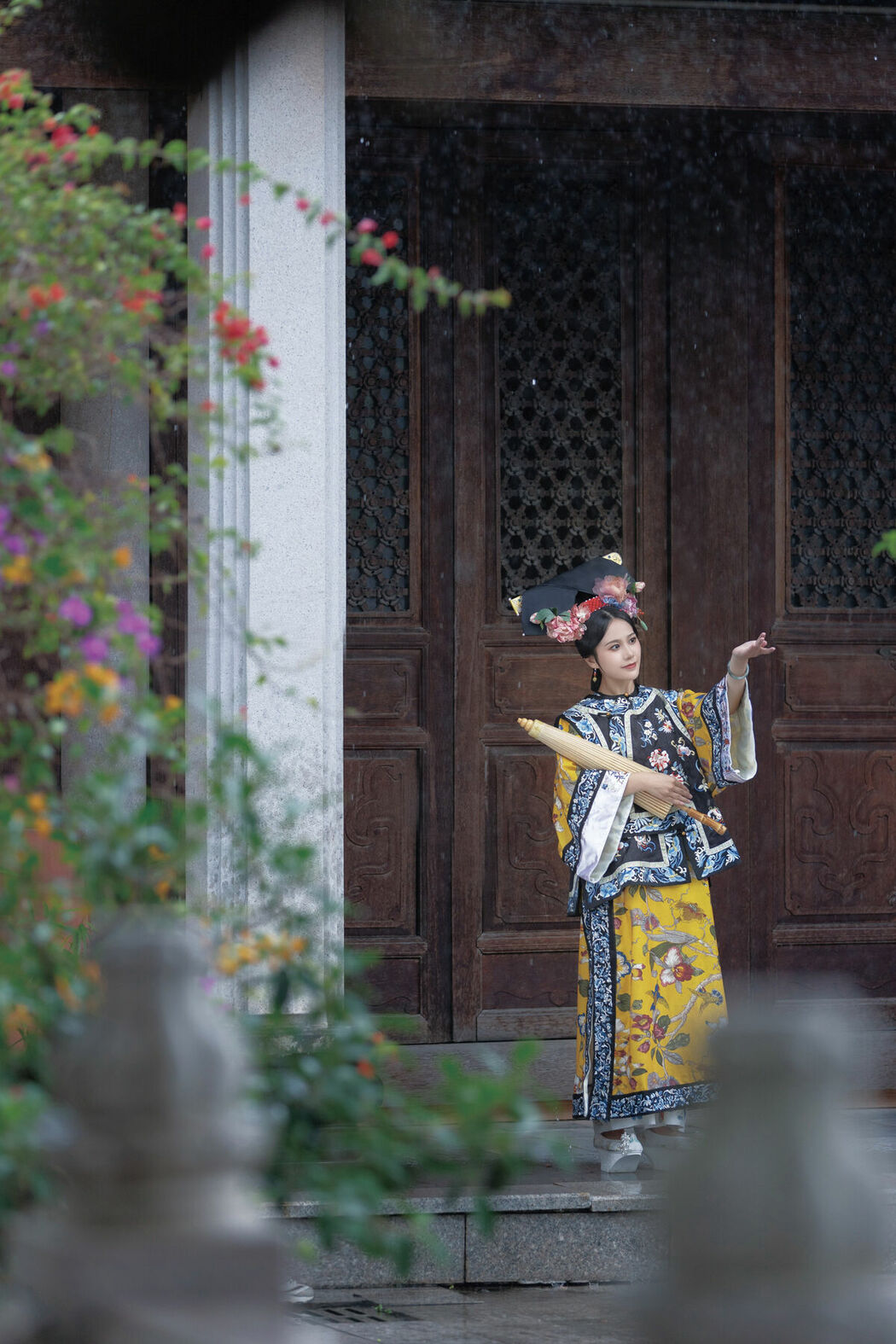 YiTuYu艺图语 Vol.8895 Re Mei Shi Xiao Guai (35P)