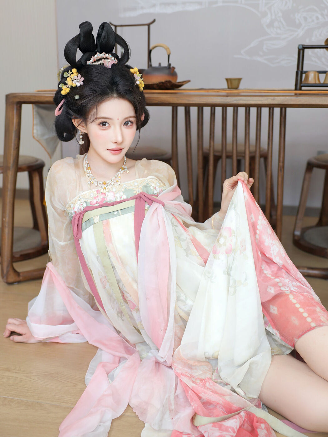 XiuRen秀人网 Uncensored Li Shuang Er 梨霜儿 – R18 秀人网模特 梦回大唐 Part01 (57P)