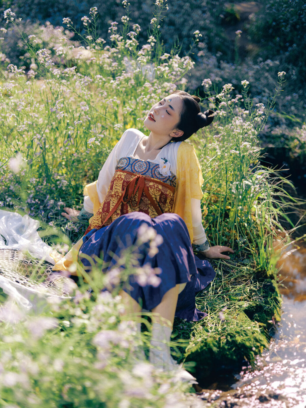 YiTuYu艺图语 Vol.8901 Tu Ya W (37P)