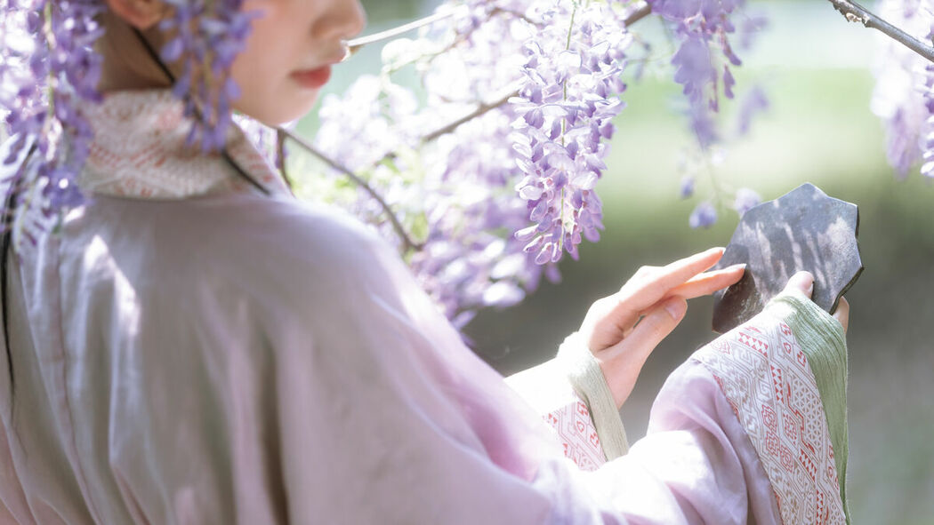 YiTuYu艺图语 Vol.8900 Xiao Y Jin Tian Ye Hen Kai Xin (27P)