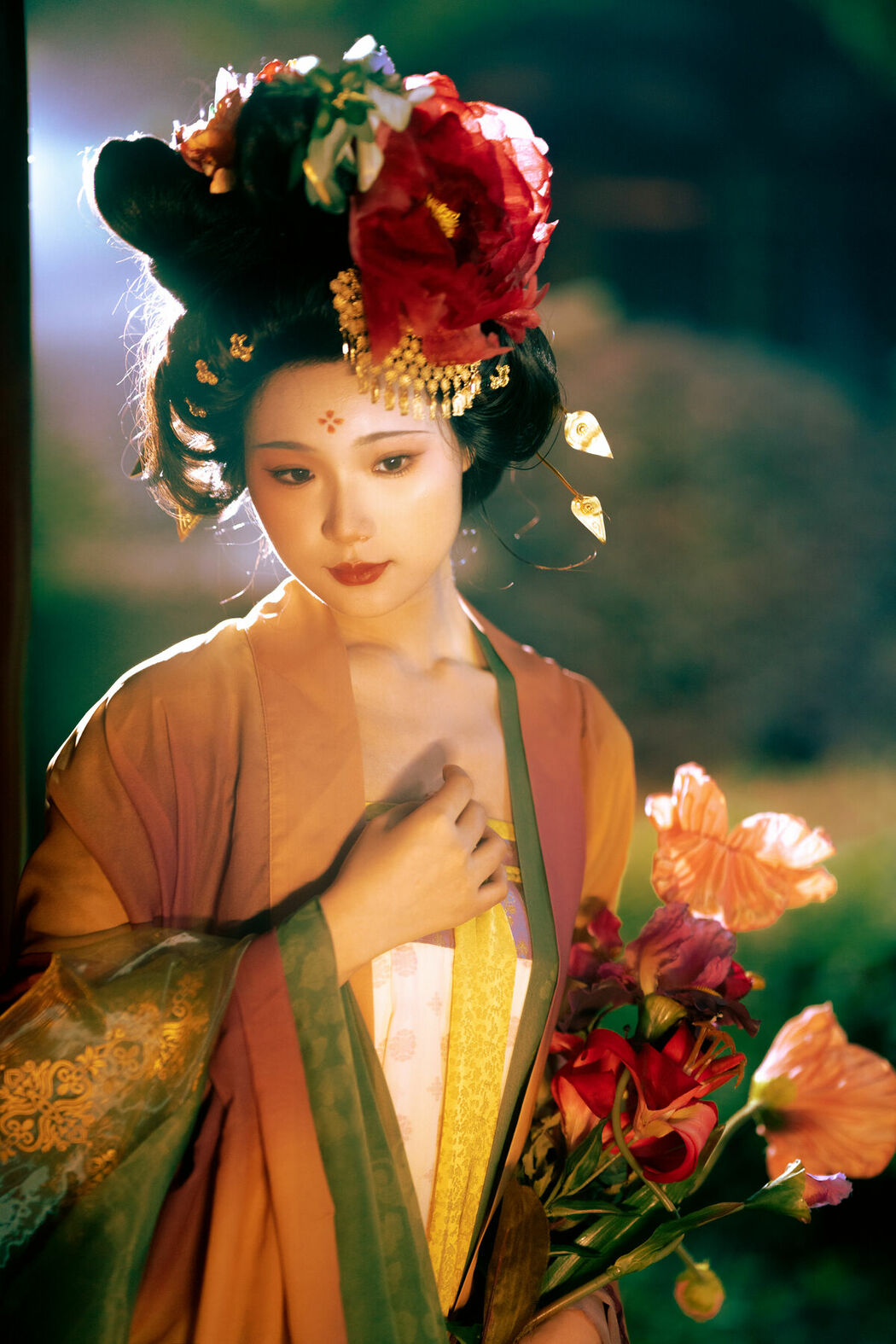 YiTuYu艺图语 Vol.8903 Yue Yue (30P)