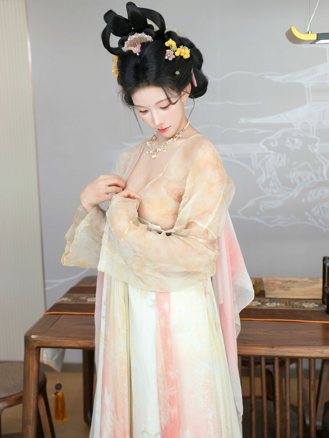 XiuRen秀人网 Uncensored Li Shuang Er 梨霜儿 – R18 秀人网模特 梦回大唐 Part02 (57P)