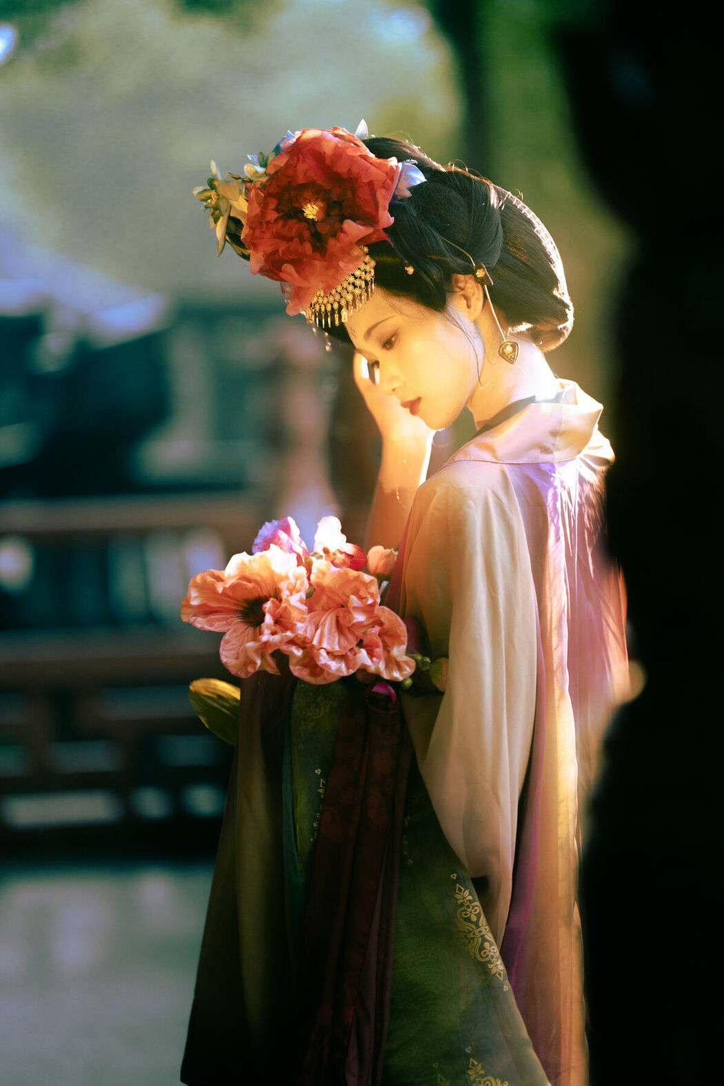 YiTuYu艺图语 Vol.8903 Yue Yue (30P)