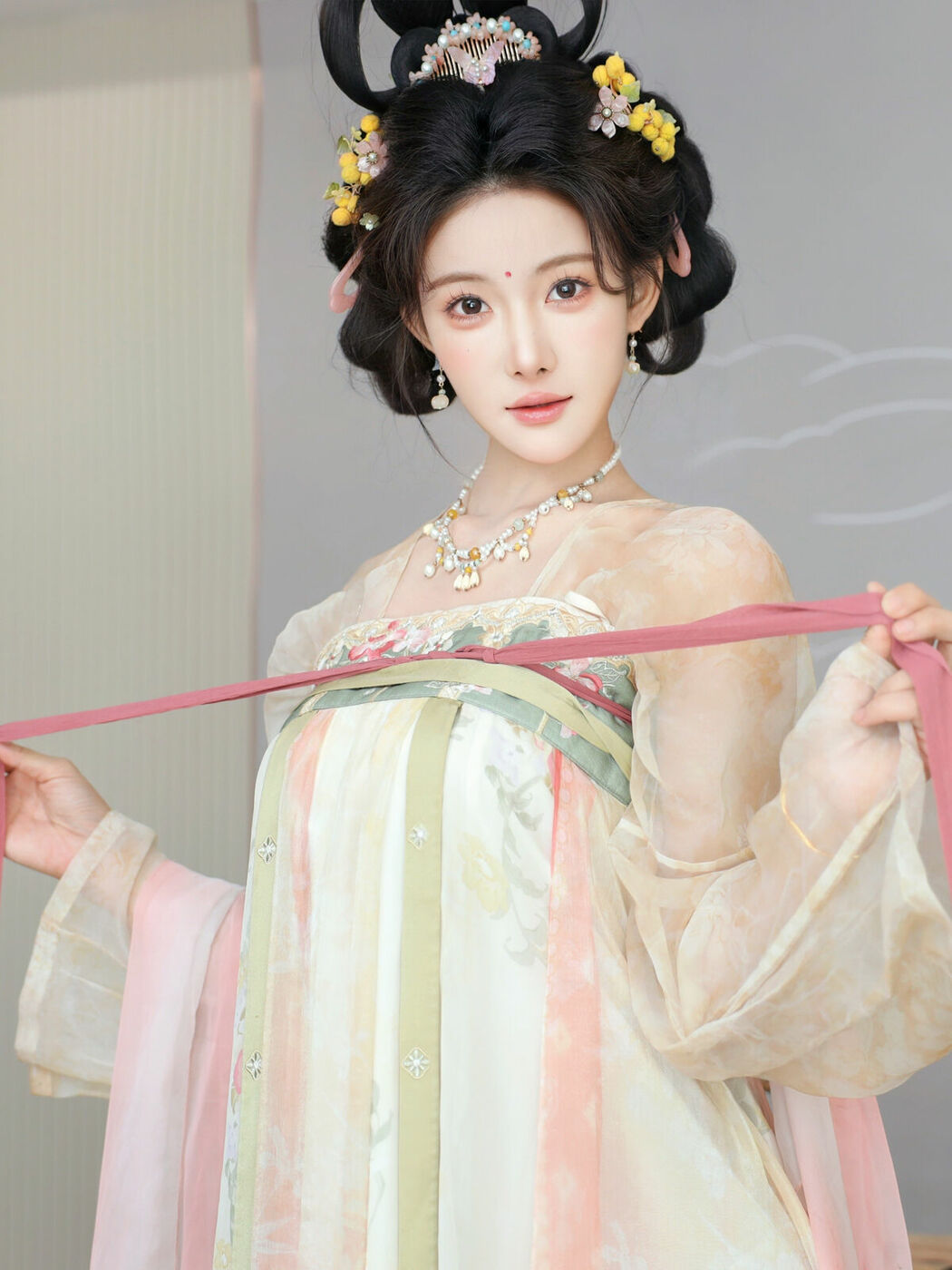 XiuRen秀人网 Uncensored Li Shuang Er 梨霜儿 – R18 秀人网模特 梦回大唐 Part02 (57P)