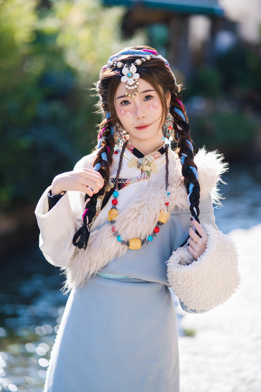 YiTuYu艺图语 Vol.8902 Huang Ying (26P)