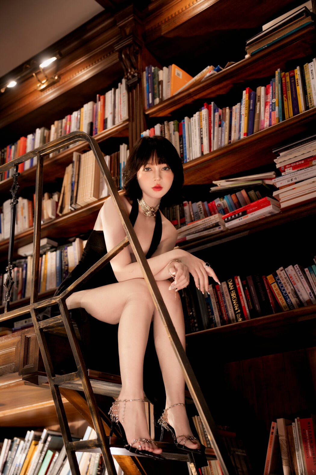 YiTuYu艺图语 Vol.8899 Disexi Si Ning (37P)