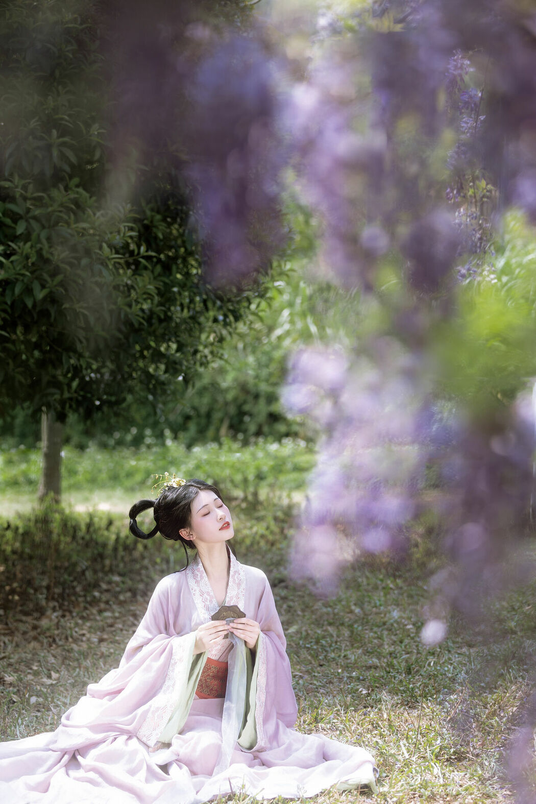 YiTuYu艺图语 Vol.8900 Xiao Y Jin Tian Ye Hen Kai Xin (27P)