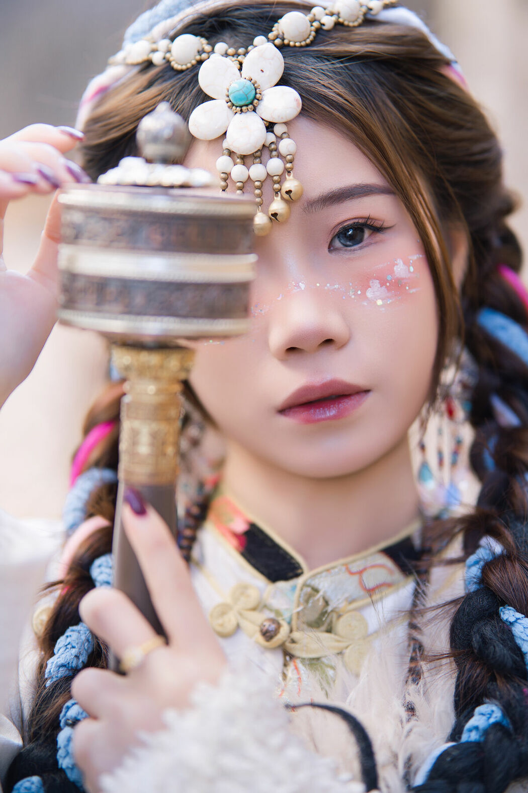 YiTuYu艺图语 Vol.8902 Huang Ying (26P)