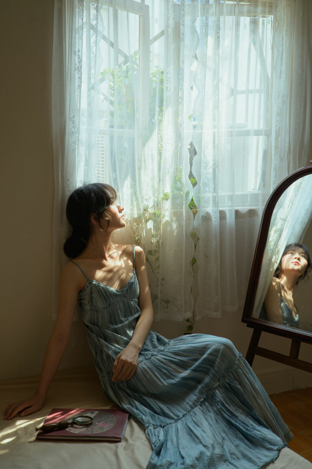 YiTuYu艺图语 Vol.8907 Xiao Yu Tian Qi (24P)