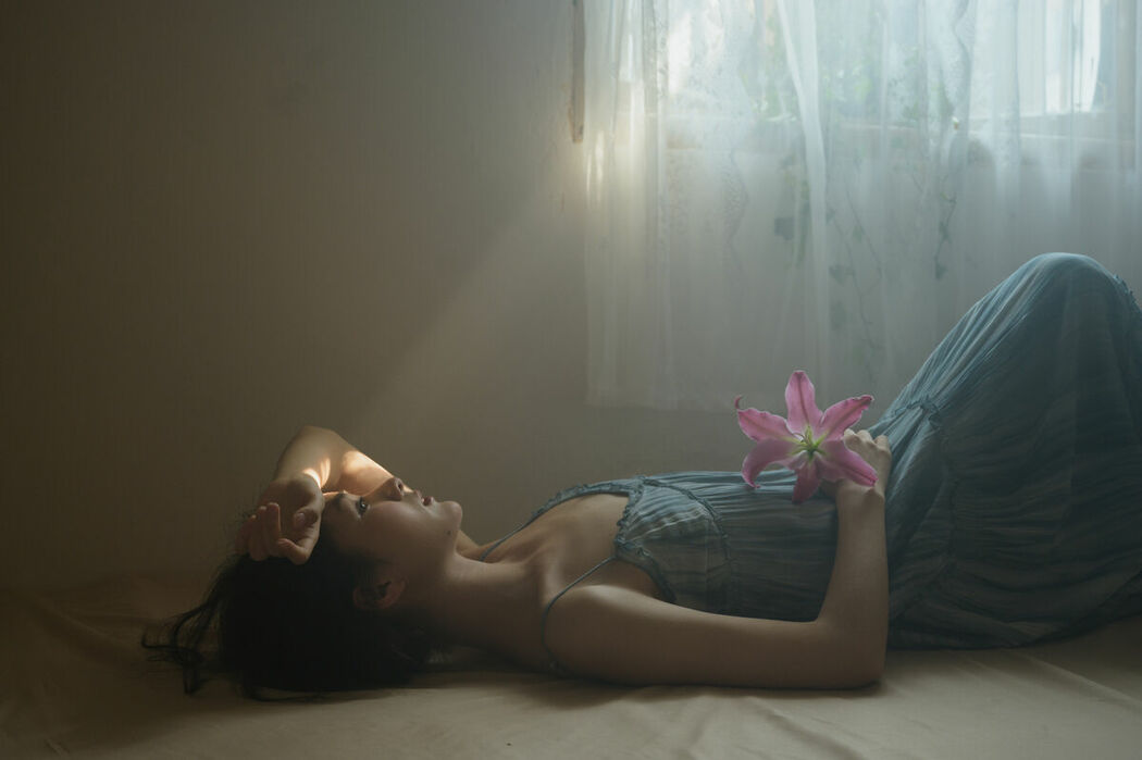 YiTuYu艺图语 Vol.8907 Xiao Yu Tian Qi (24P)