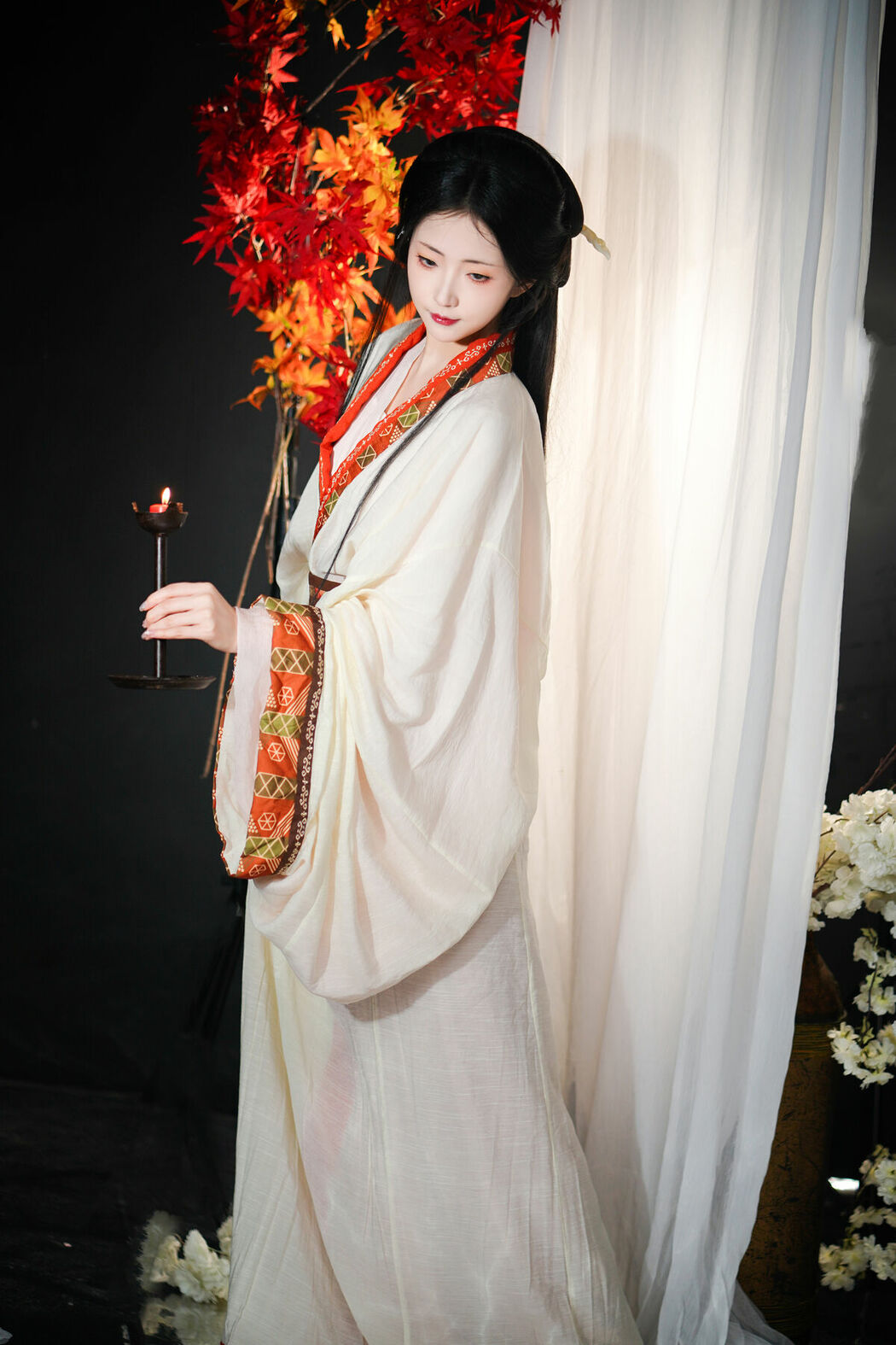 YiTuYu艺图语 Vol.8905 Tu Ya W (23P)