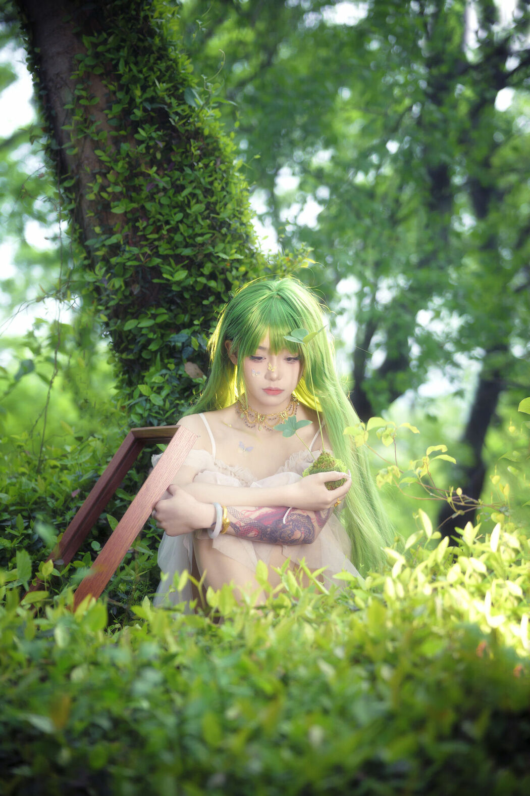 YiTuYu艺图语 Vol.8910 Xiao Xong (20P)