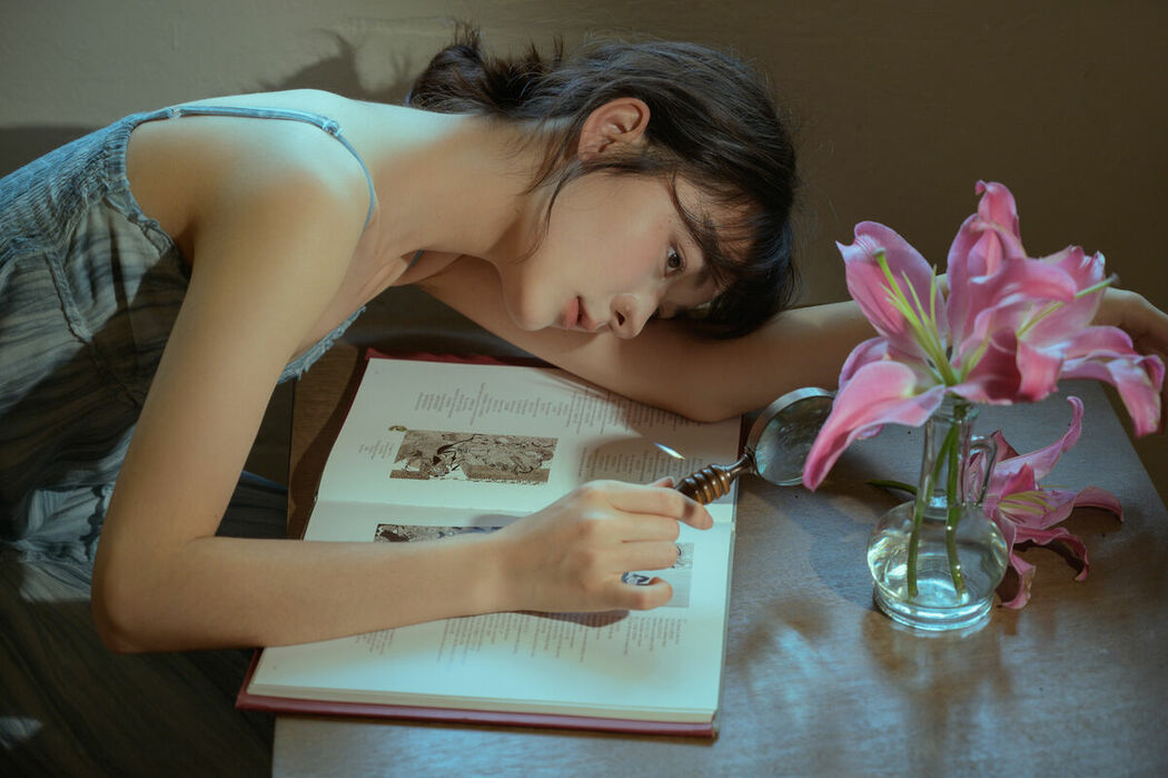 YiTuYu艺图语 Vol.8907 Xiao Yu Tian Qi (24P)