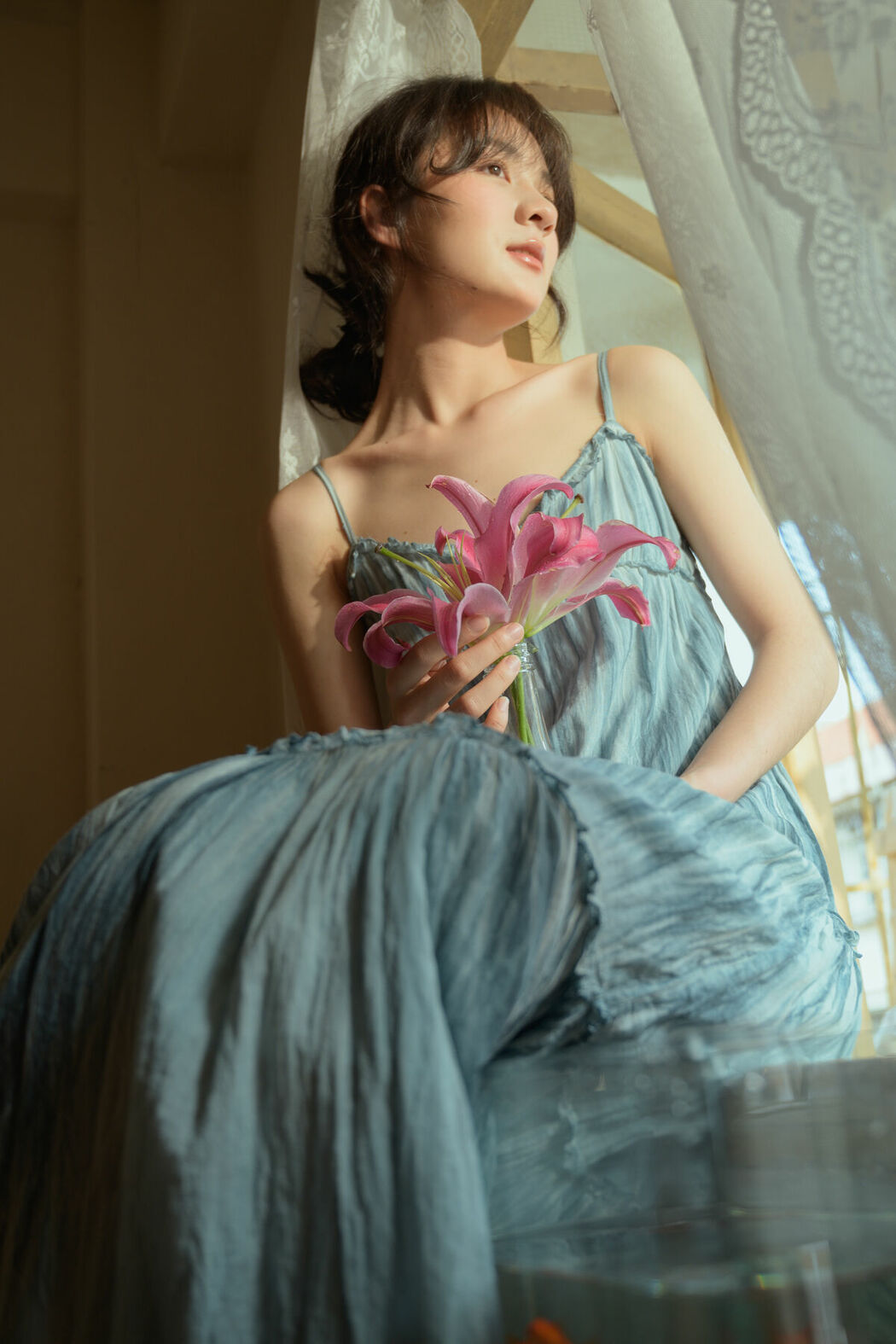 YiTuYu艺图语 Vol.8907 Xiao Yu Tian Qi (24P)