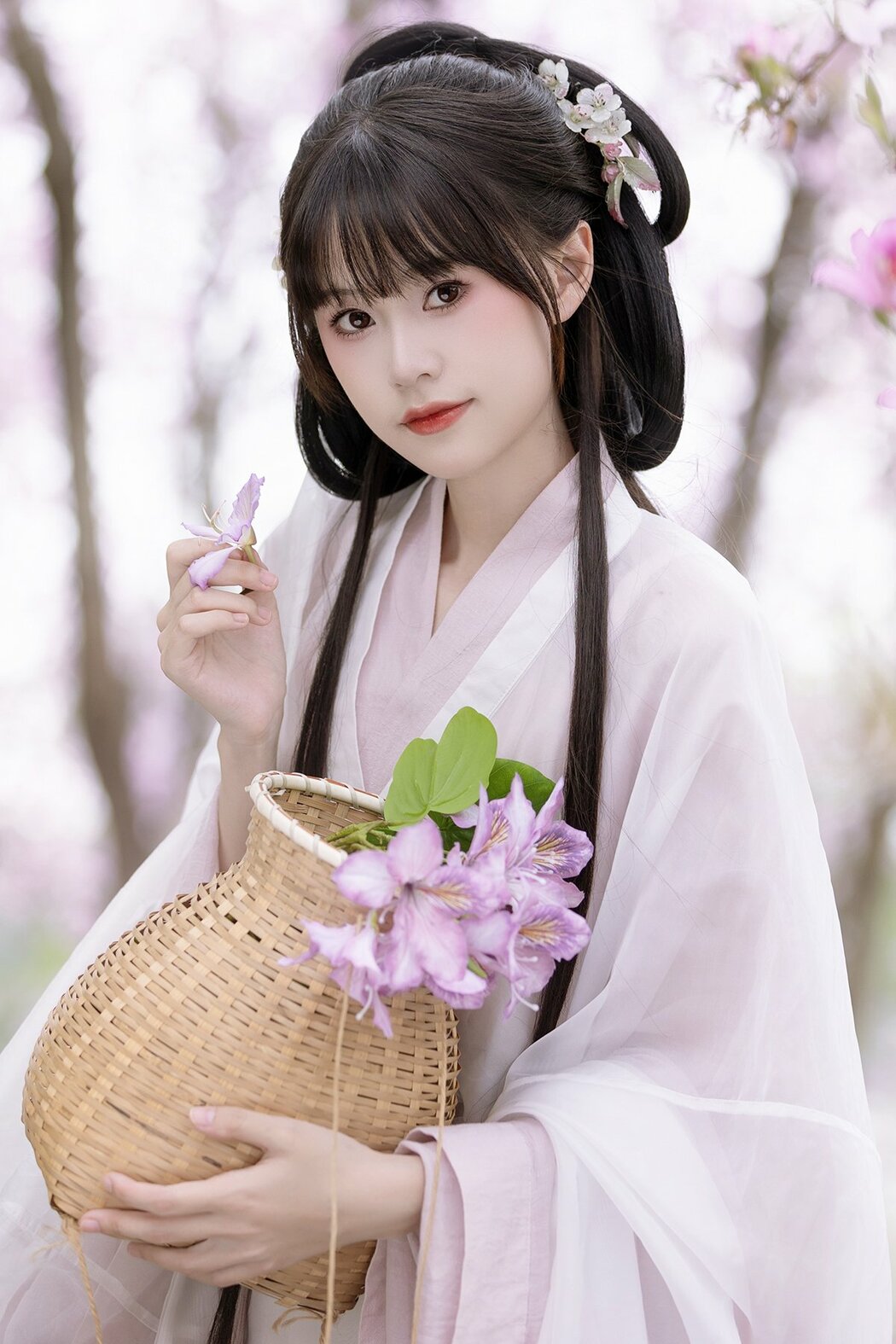 YiTuYu艺图语 Vol.8912 Qiao Qiao (28P) Cover Photo