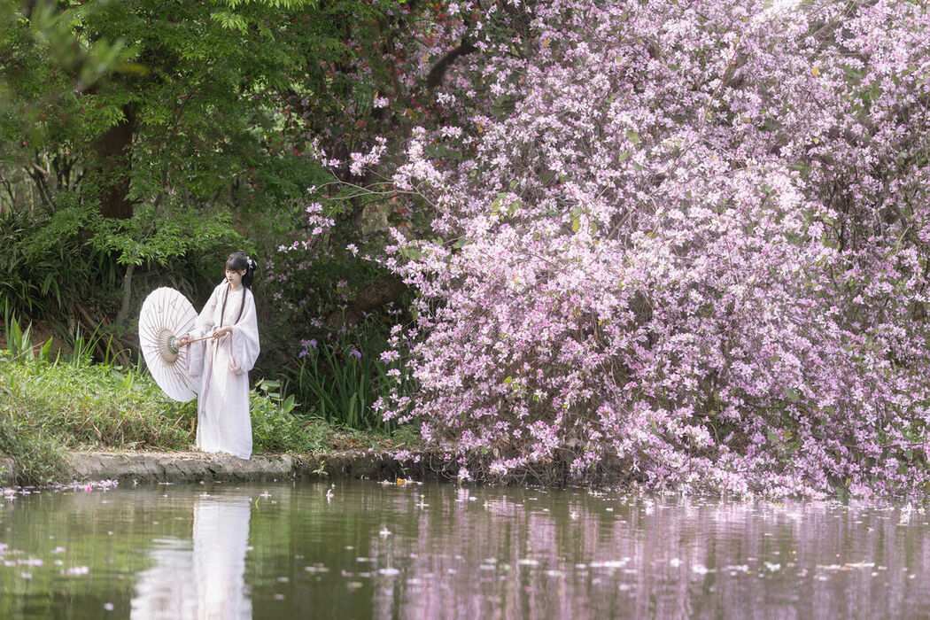 YiTuYu艺图语 Vol.8912 Qiao Qiao (28P)