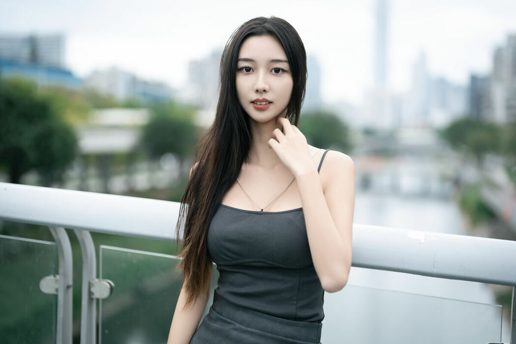 YiTuYu艺图语 Vol.8906 Yin Zi Er (27P)