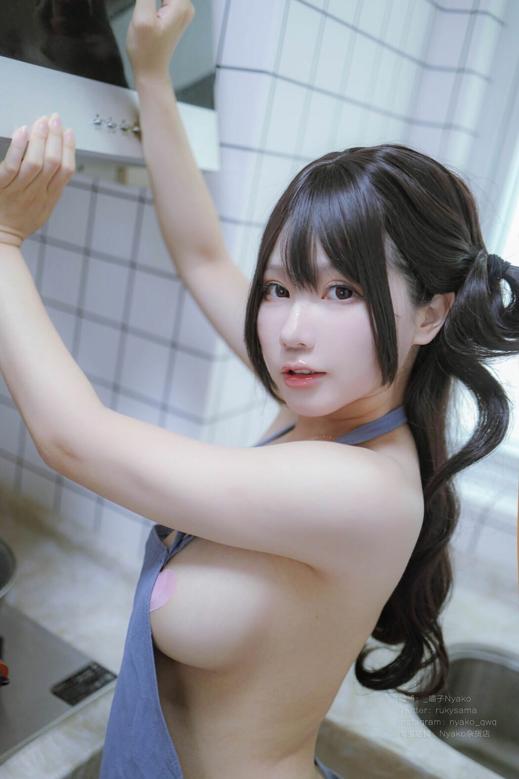 Coser@Nyako喵子 – 姐姐本 Part01 (63P – 2V)