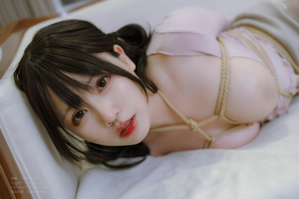 Coser@Nyako喵子 – 姐姐本 Part05 (62P)