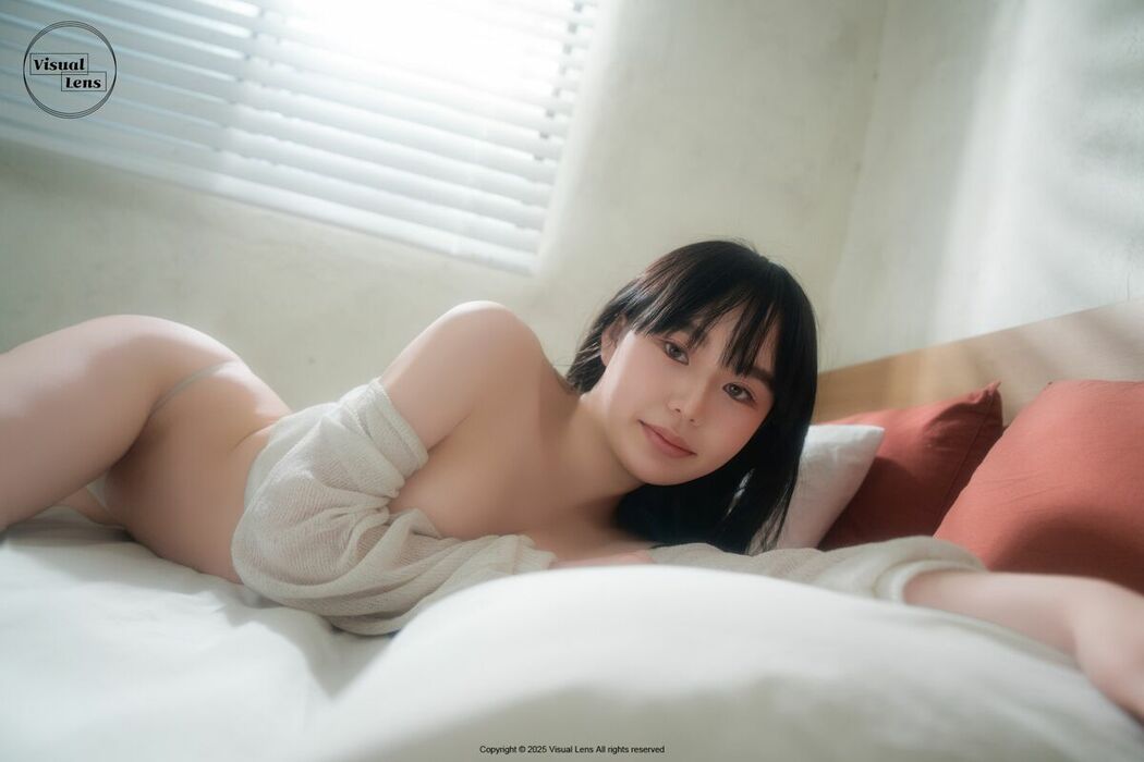 Visual Lens Hansae – The Curtains Vol.01 (64P)