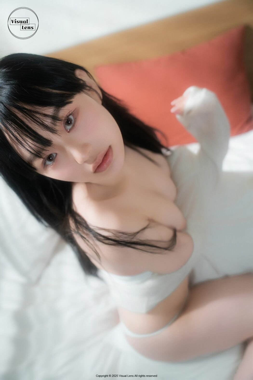 Visual Lens Hansae – The Curtains Vol.01 (64P)