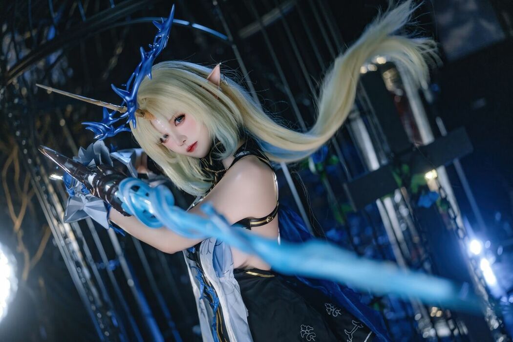 Coser@阿薰kaOri – 芙露德莉斯 Part01 (66P – 10V)