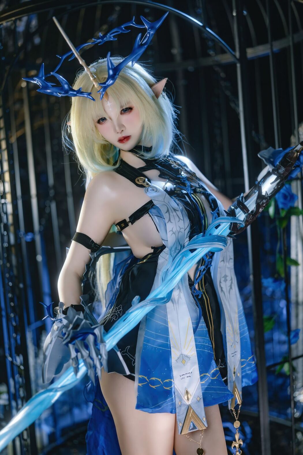 Coser@阿薰kaOri – 芙露德莉斯 Part01 (66P – 10V)