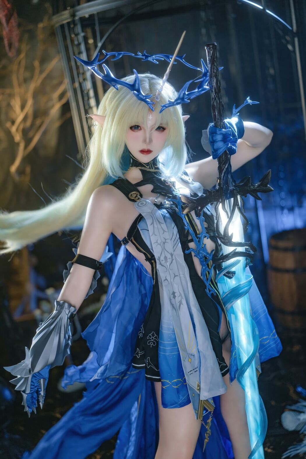 Coser@阿薰kaOri – 芙露德莉斯 Part01 (66P – 10V)