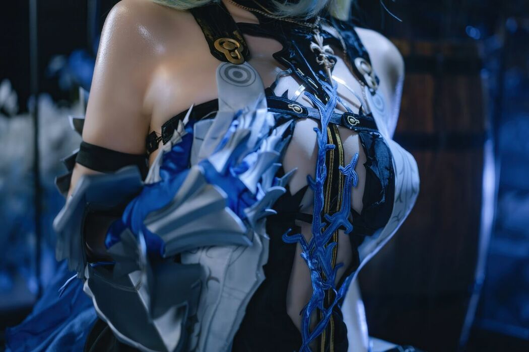 Coser@阿薰kaOri – 芙露德莉斯 Part01 (66P – 10V)