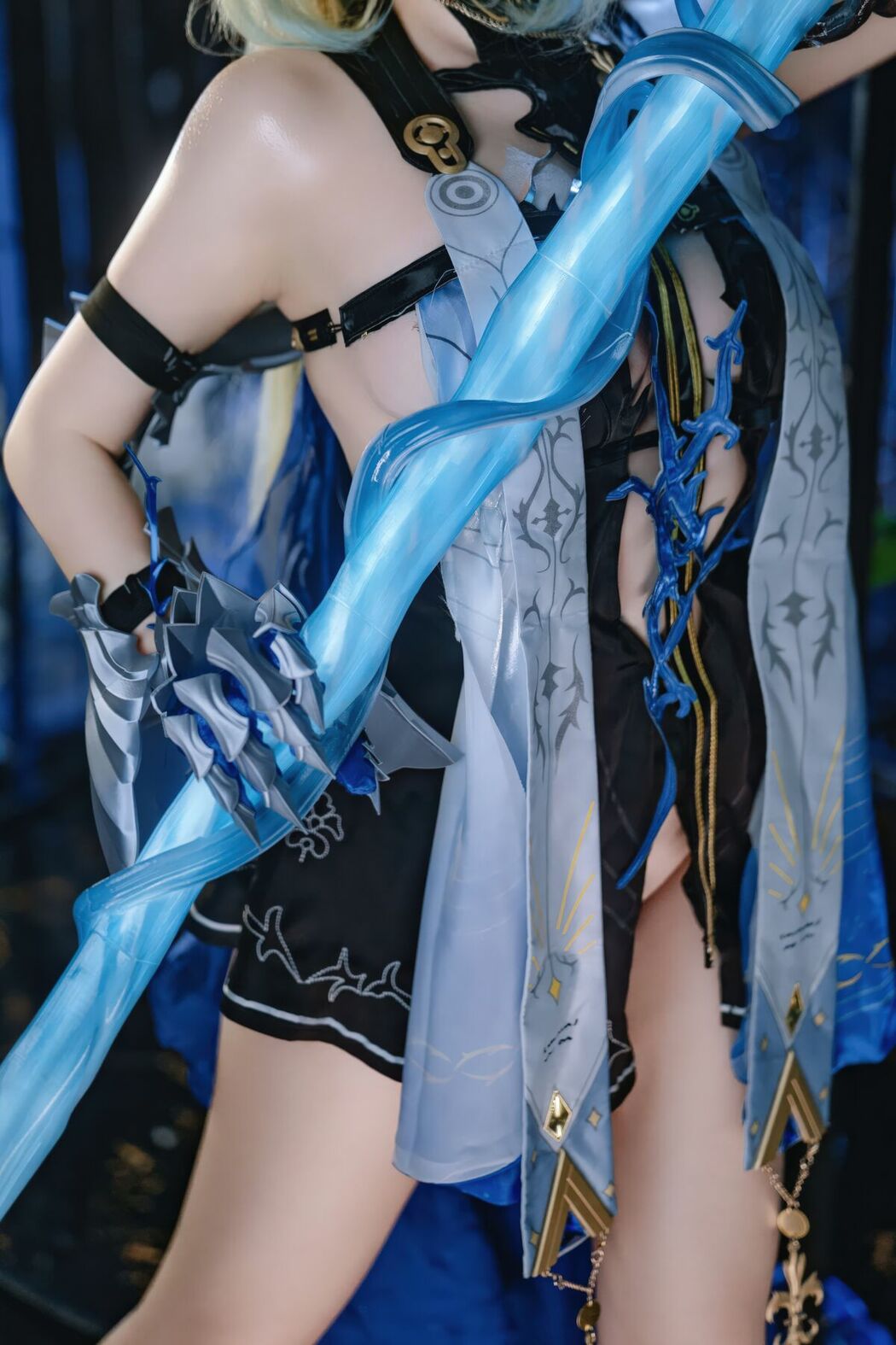 Coser@阿薰kaOri – 芙露德莉斯 Part01 (66P – 10V)