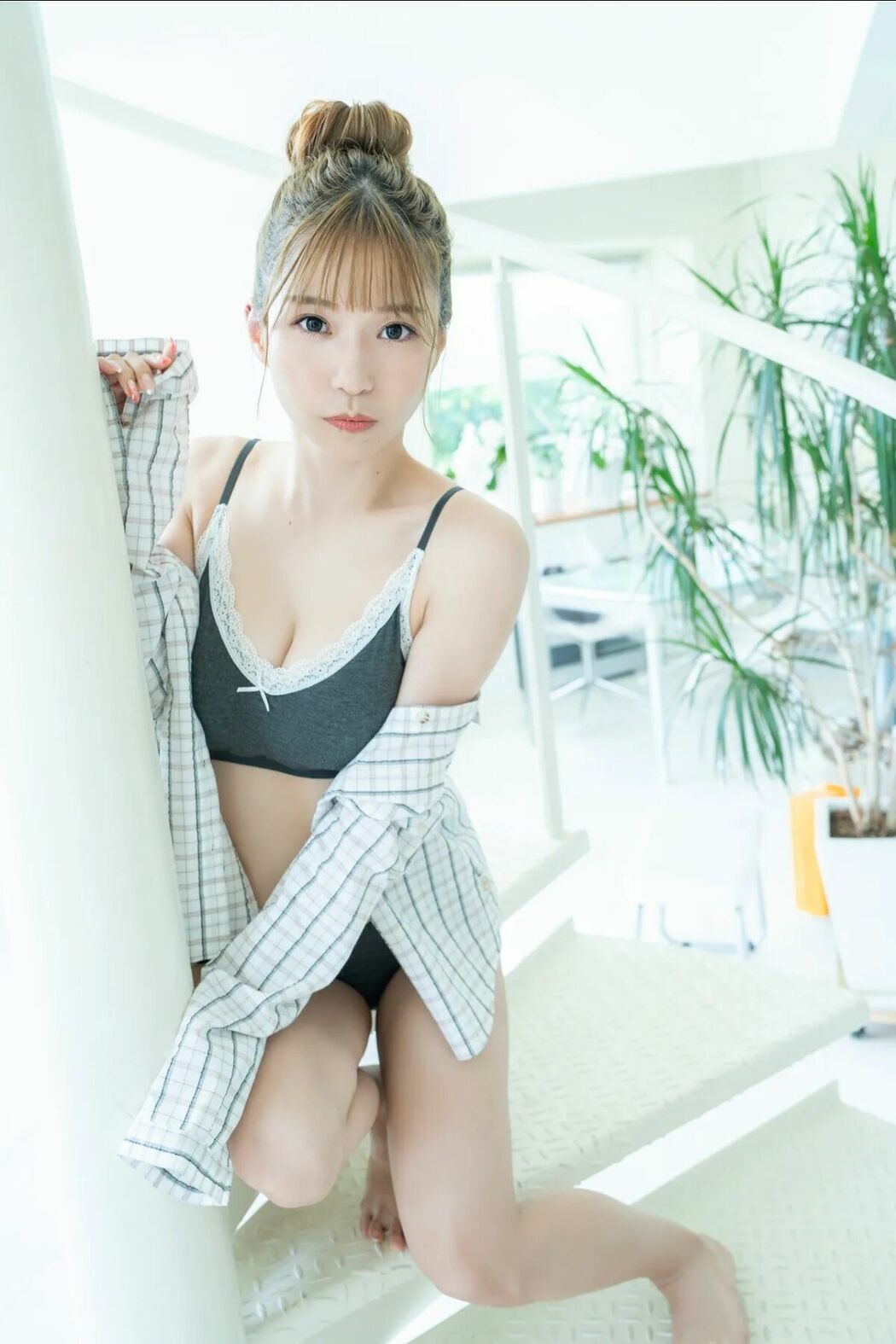 JP Asaka 亜咲花 – FRIDAYデジタル写真集 Born This Way Vol.1 (49P)
