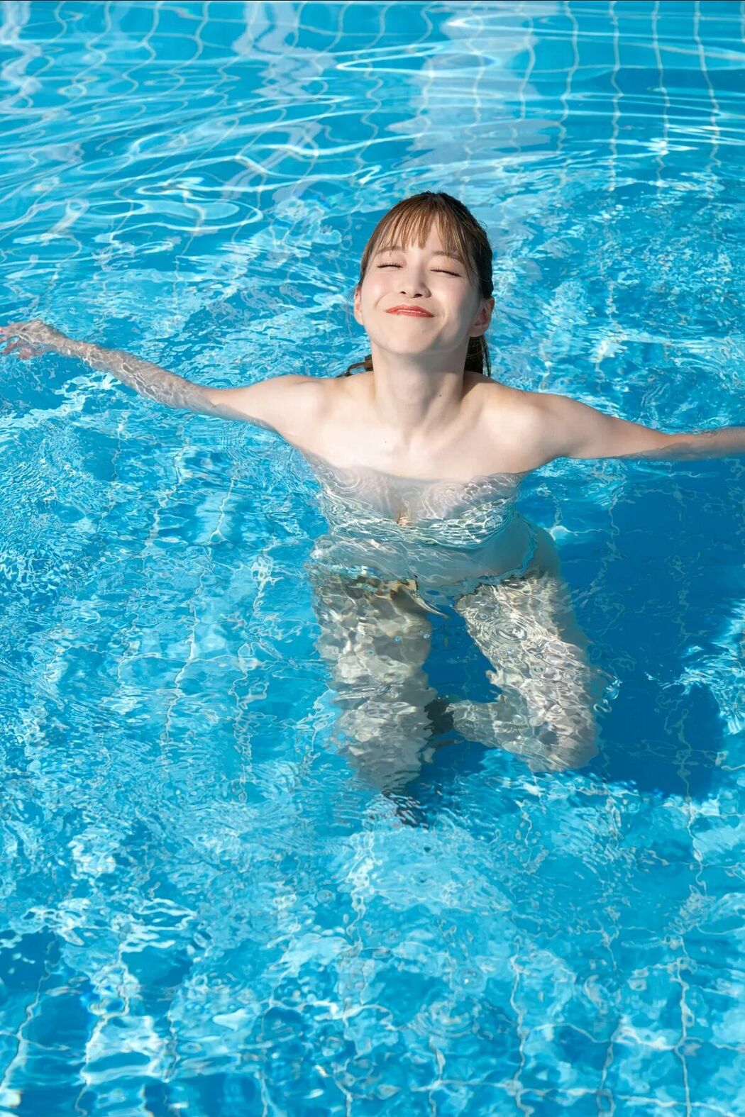 JP Asaka 亜咲花 – FRIDAYデジタル写真集 Born This Way Vol.1 (49P)