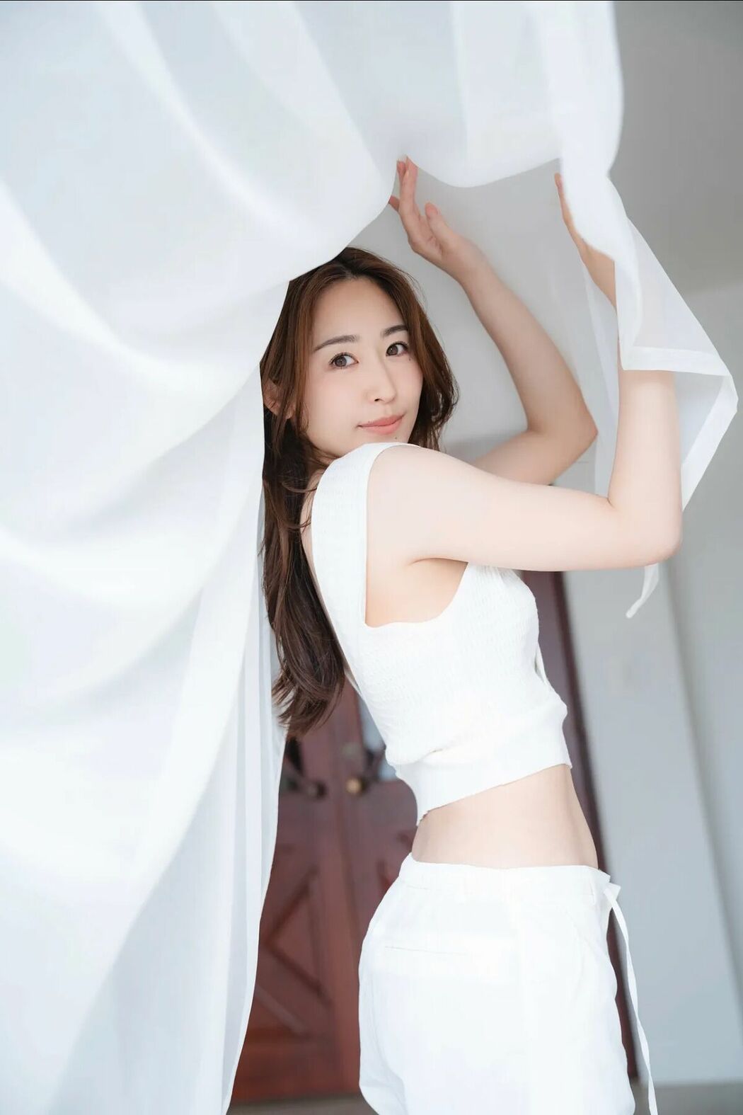 JP Haruka Miwa 三輪晴香 – FRIDAYデジタル写真集 夢のベッドイン Vol.1 (60P)