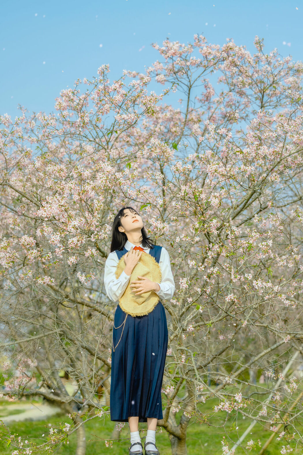 YiTuYu艺图语 Vol.8920 Jian Xiao Cheng (31P)