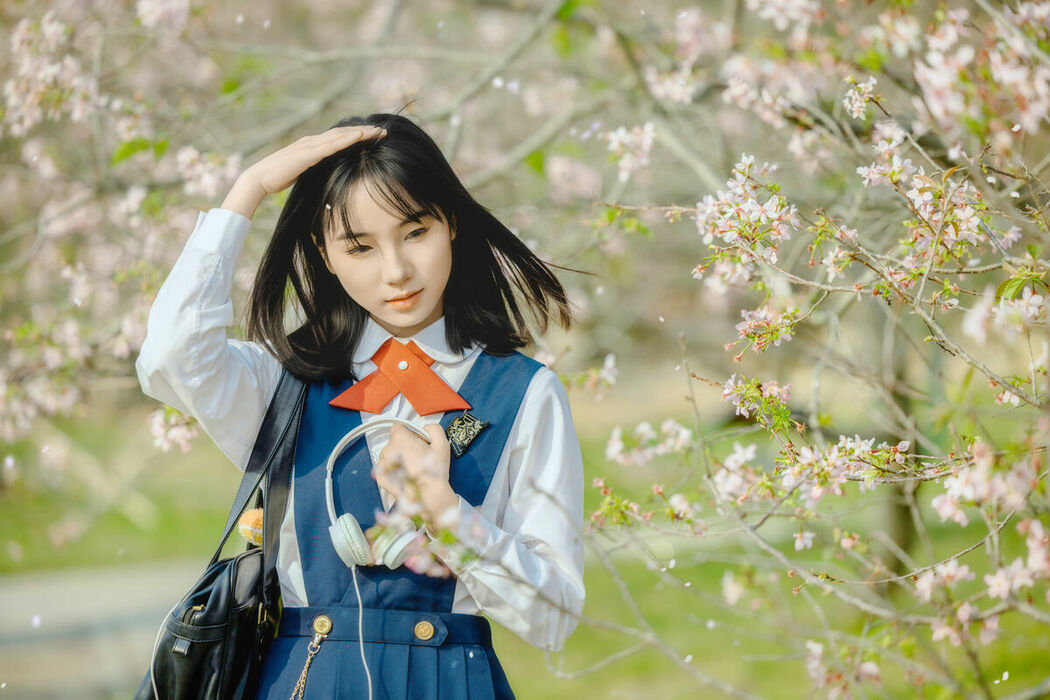 YiTuYu艺图语 Vol.8920 Jian Xiao Cheng (31P)