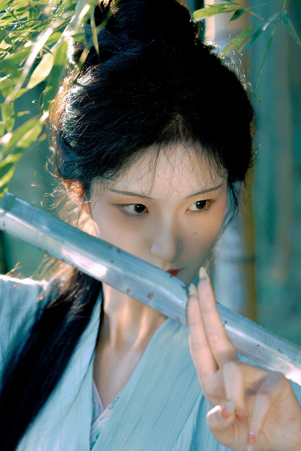 YiTuYu艺图语 Vol.8919 He Li Han (29P) Cover Photo