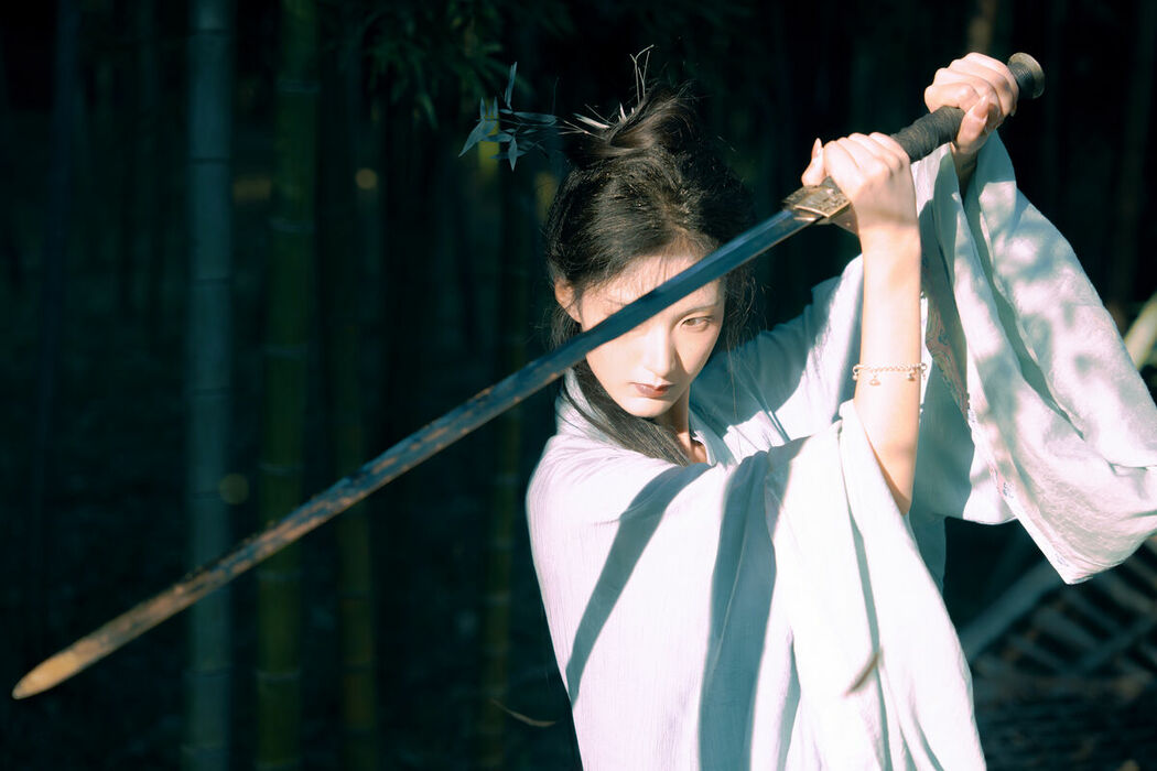 YiTuYu艺图语 Vol.8919 He Li Han (29P)